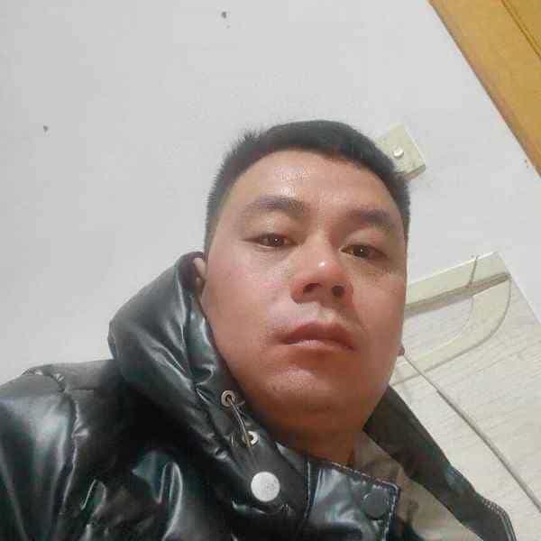 35岁岁河北单身帅哥 - 信阳吉缘网