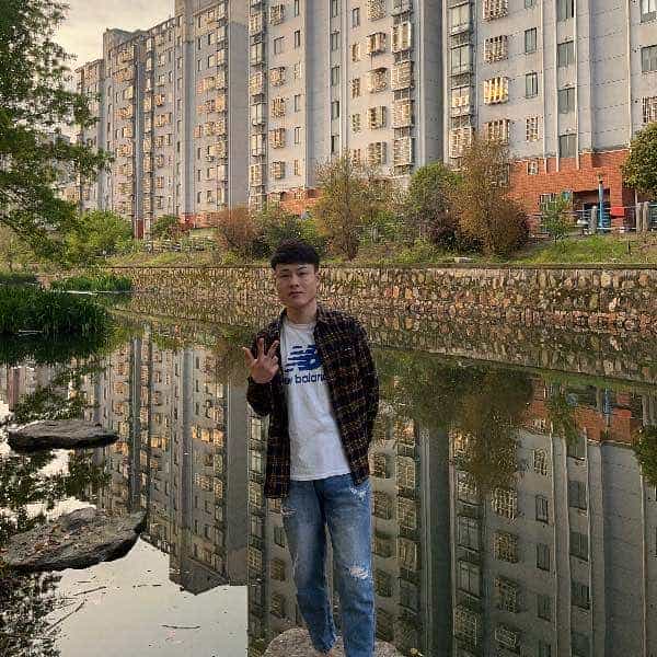 24岁岁河南单身帅哥 - 信阳吉缘网