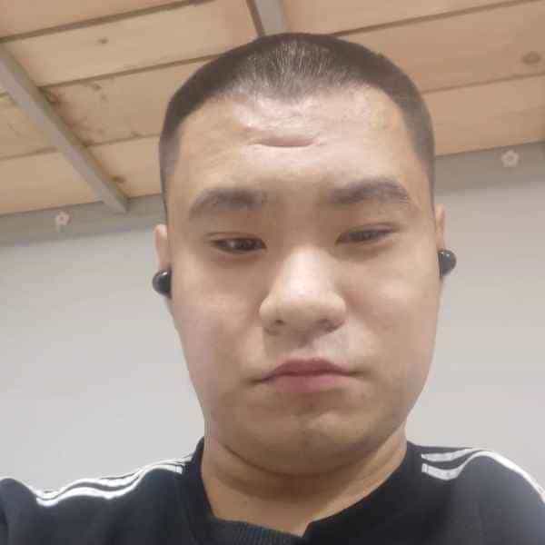 25岁岁山东单身帅哥 - 信阳吉缘网