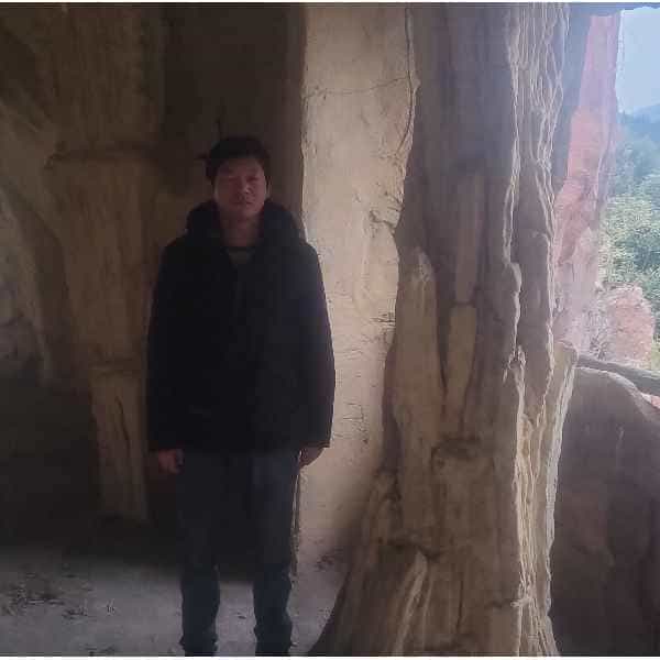 36岁岁湖北单身帅哥 - 信阳吉缘网