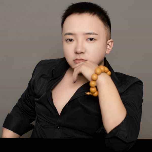 32岁岁山东单身帅哥 - 信阳吉缘网