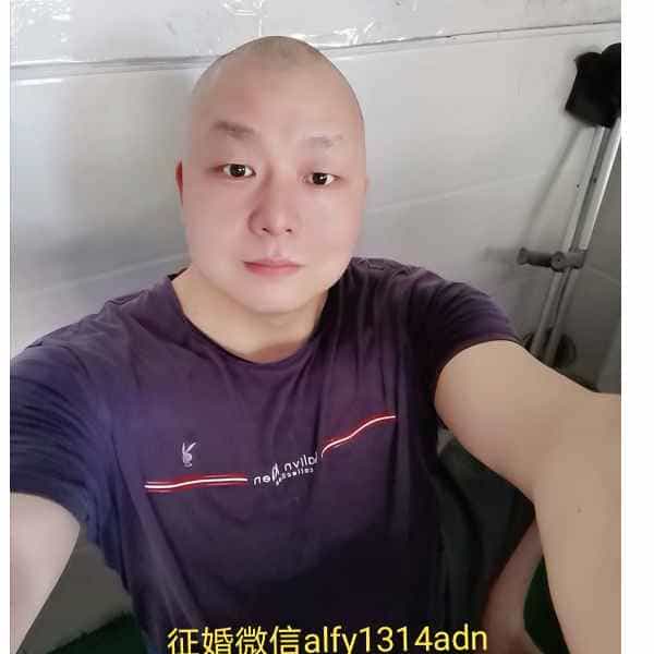 45岁岁湖南单身帅哥 - 信阳吉缘网