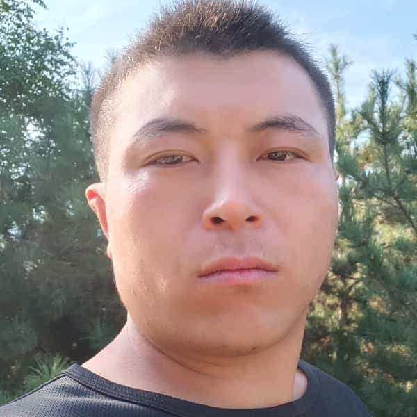 31岁岁河北单身帅哥 - 信阳吉缘网