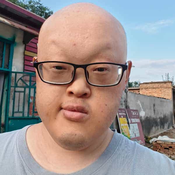 28岁岁山东单身帅哥 - 信阳吉缘网
